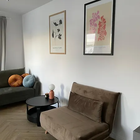 Apartment Na Letniej Z Duzym Tarasem Z Widokiem Na Gory Klodzko