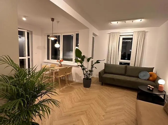 Na Letniej Z Duzym Tarasem Z Widokiem Na Gory