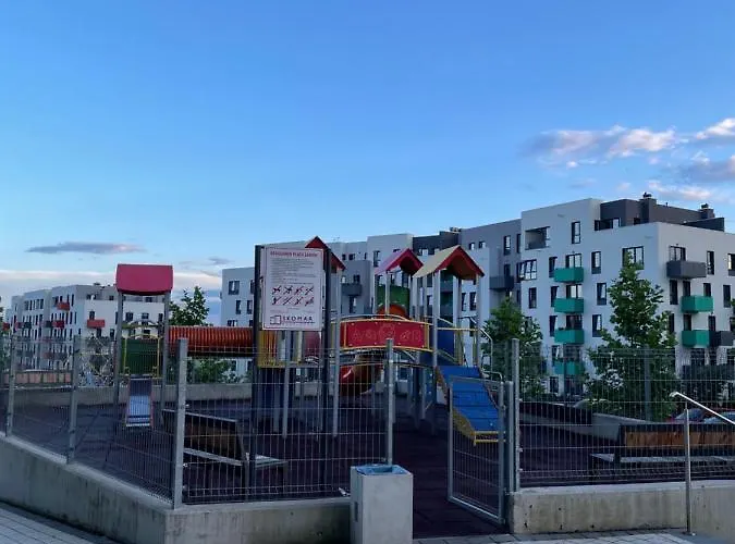 Na Letniej Z Duzym Tarasem Z Widokiem Na Gory