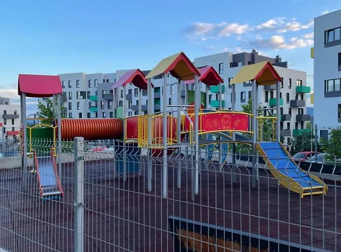 Na Letniej Z Duzym Tarasem Z Widokiem Na Gory Kłodzko